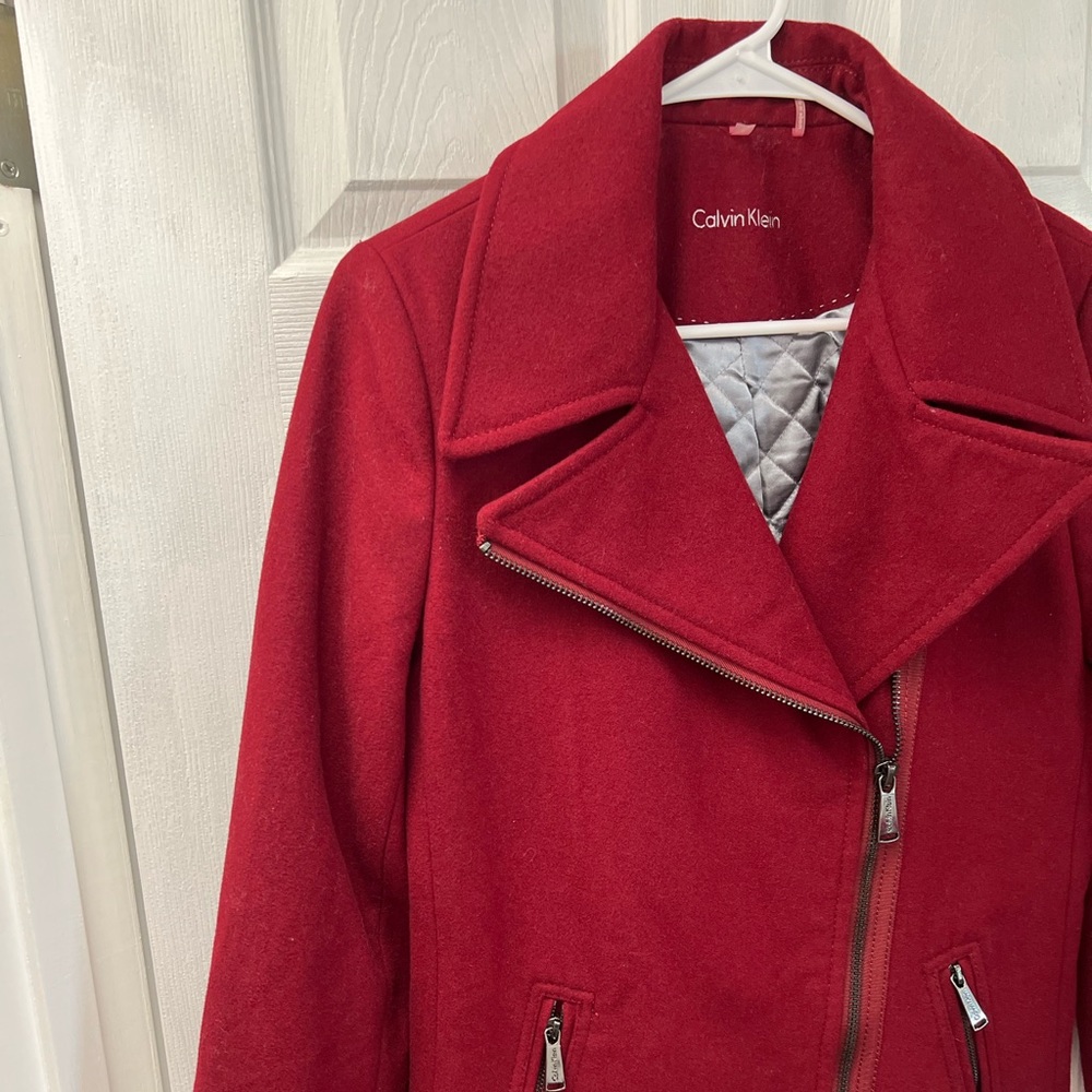 Calvin Klein Red Coat size Small. Asymmetrical zip up coat/lined warm jacket - Picture 5 of 16